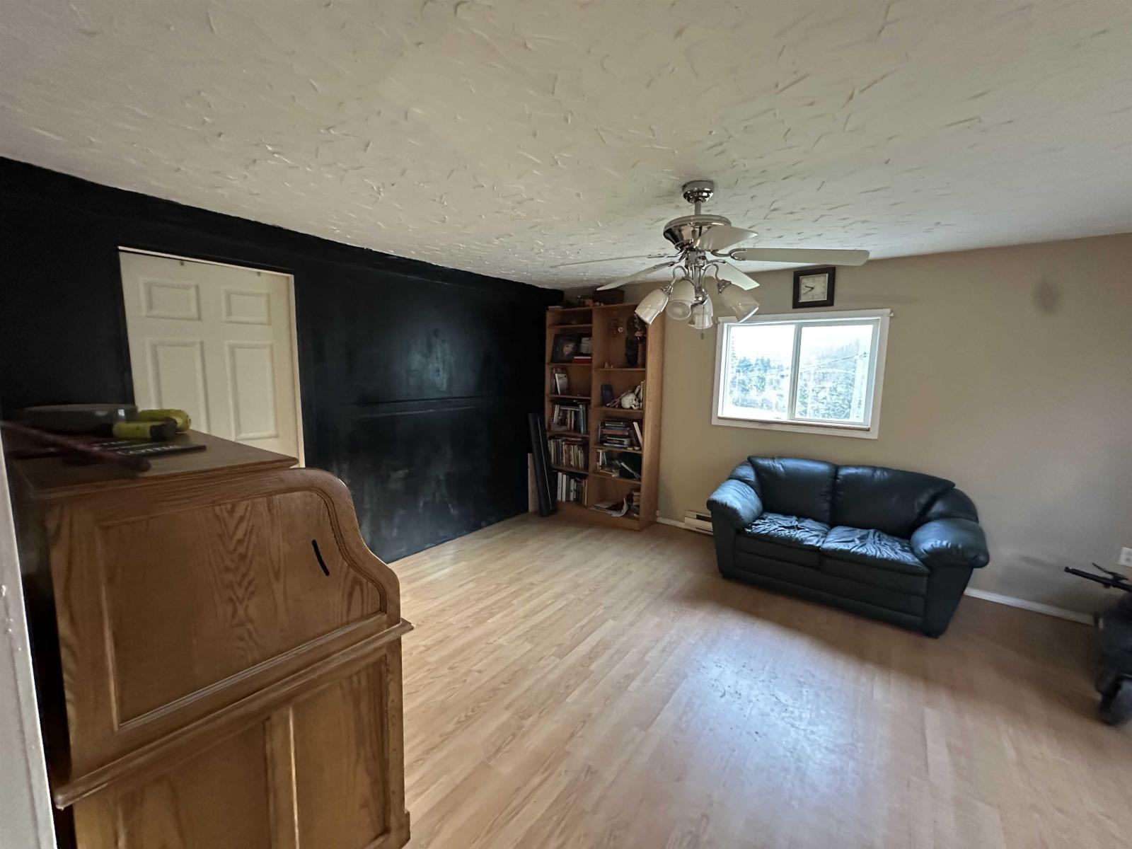 House in Boston Bar / Lytton - Image 15