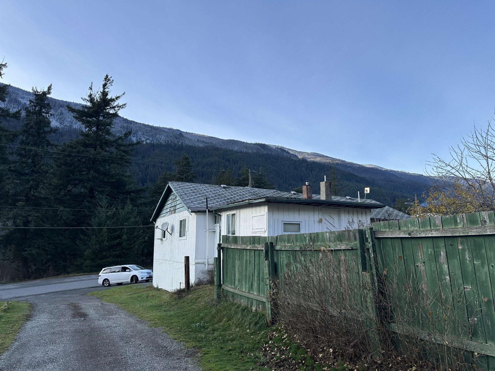 House in Boston Bar / Lytton - Image 38