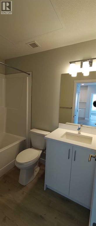 #403 660 SHAWNEE SQUARE SW - 16