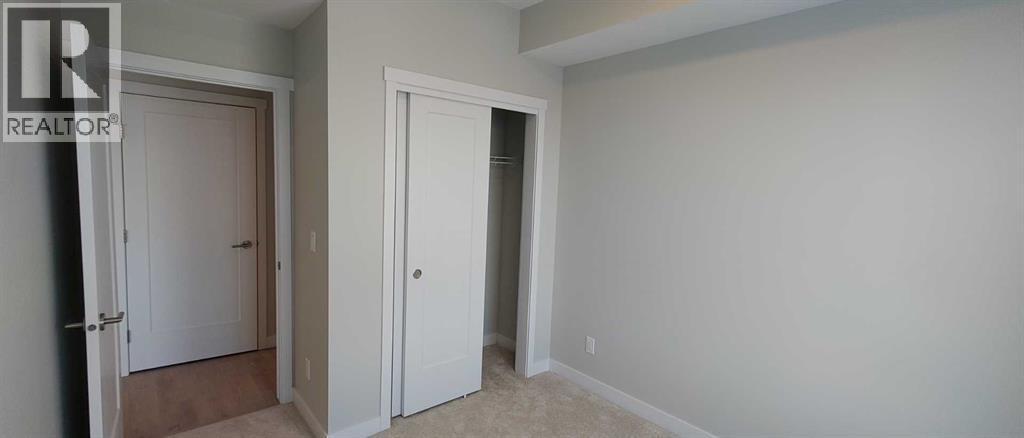 #403 660 SHAWNEE SQUARE SW - 19
