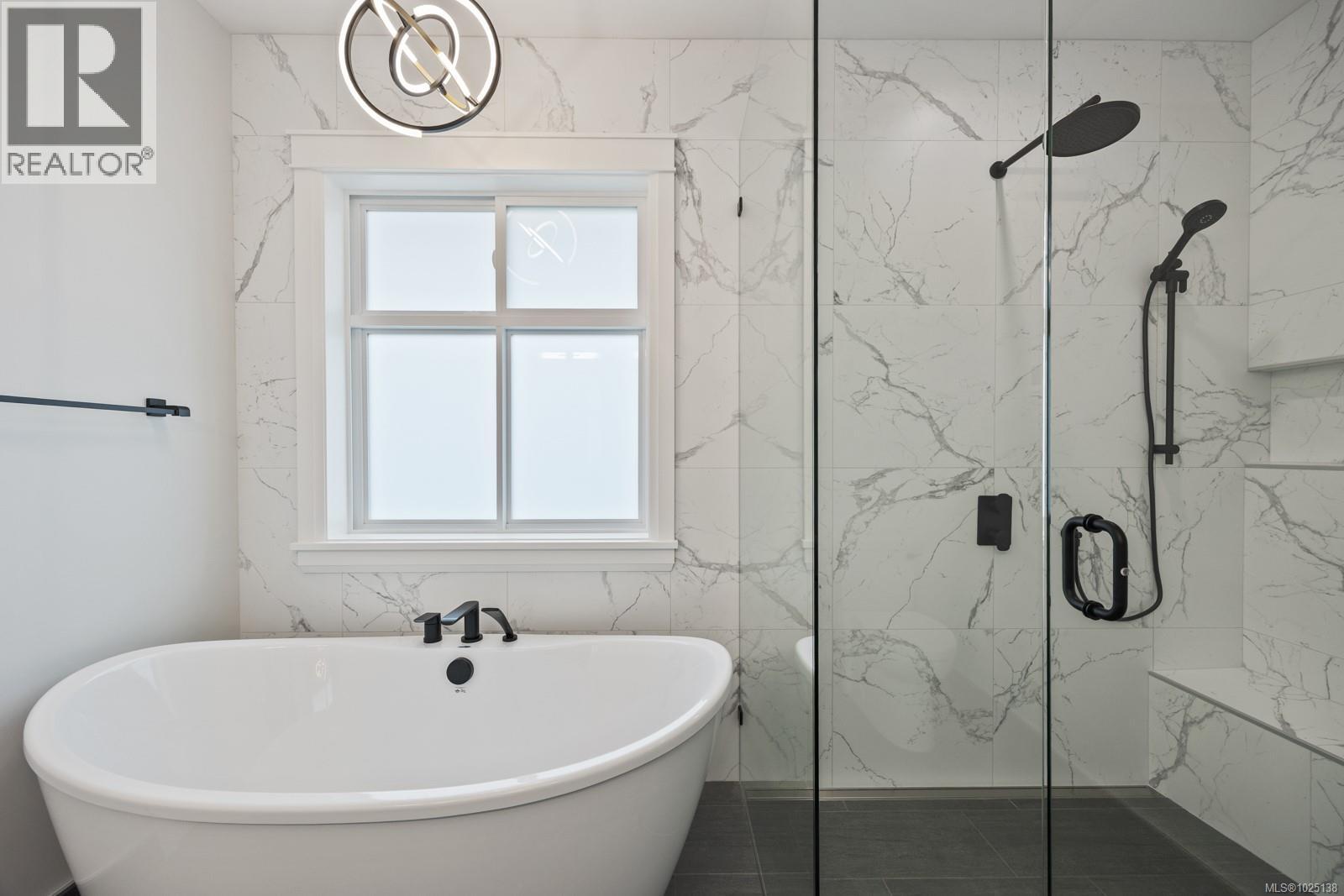 1601 Crown Isle Blvd, Courtenay