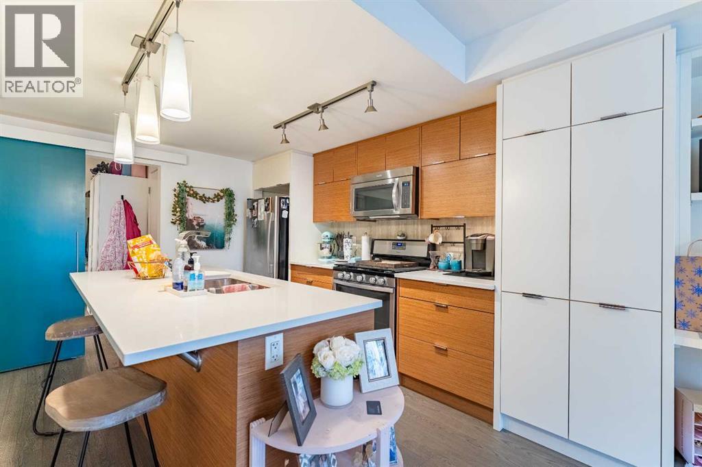 Single Family House for Sale in   A Street SW Lower Mount Royal Calgary 