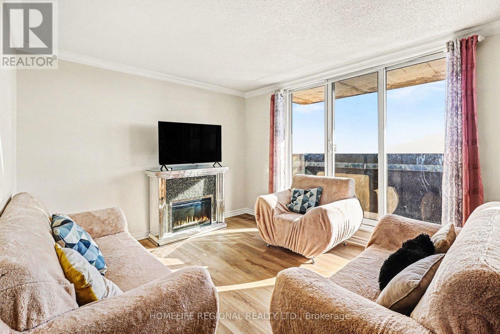 #1403 2000 JASMINE CRESCENT - 2