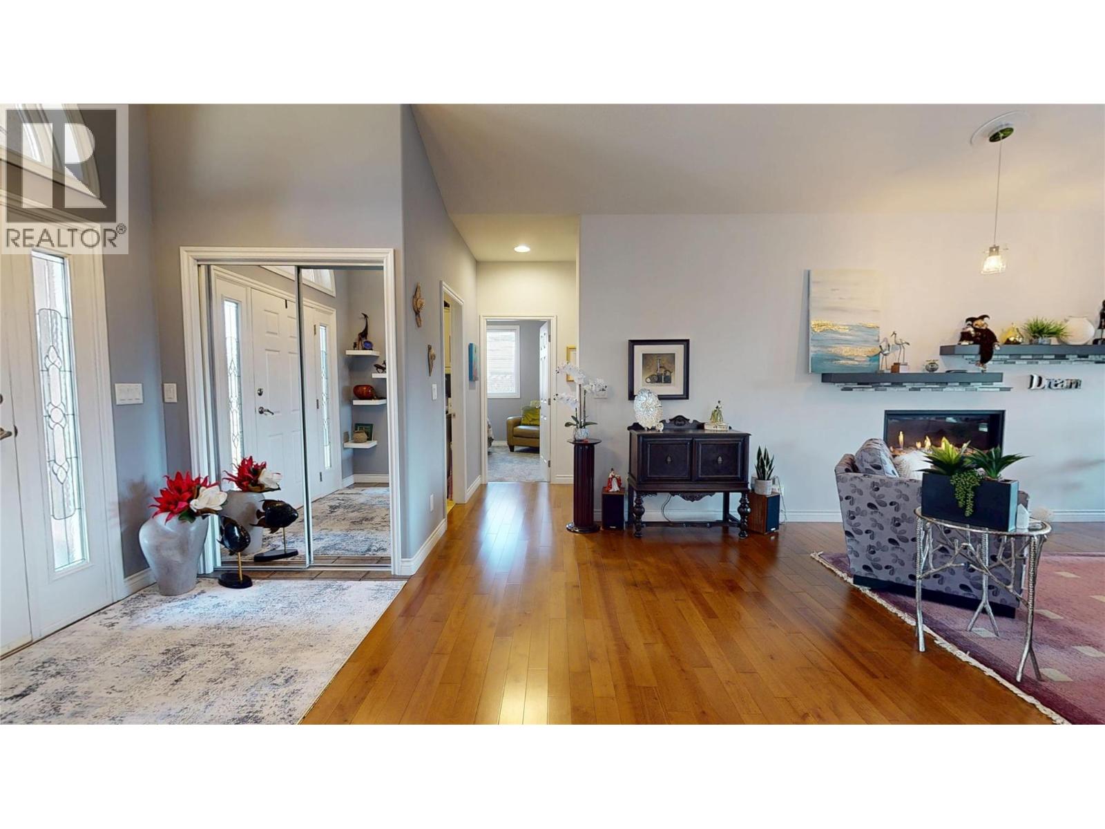  2523 Golf View Crescent, Blind Bay