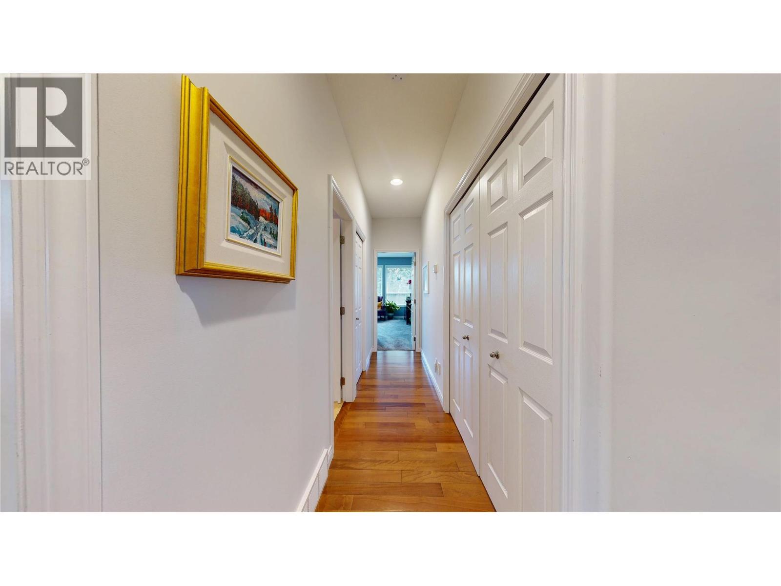  2523 Golf View Crescent, Blind Bay