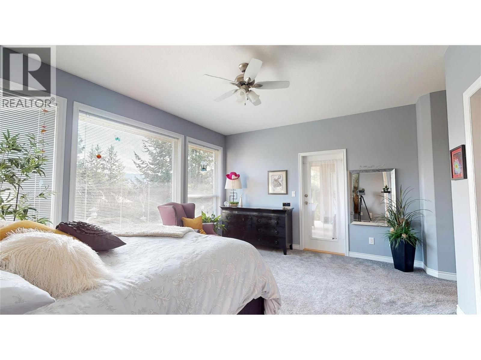  2523 Golf View Crescent, Blind Bay