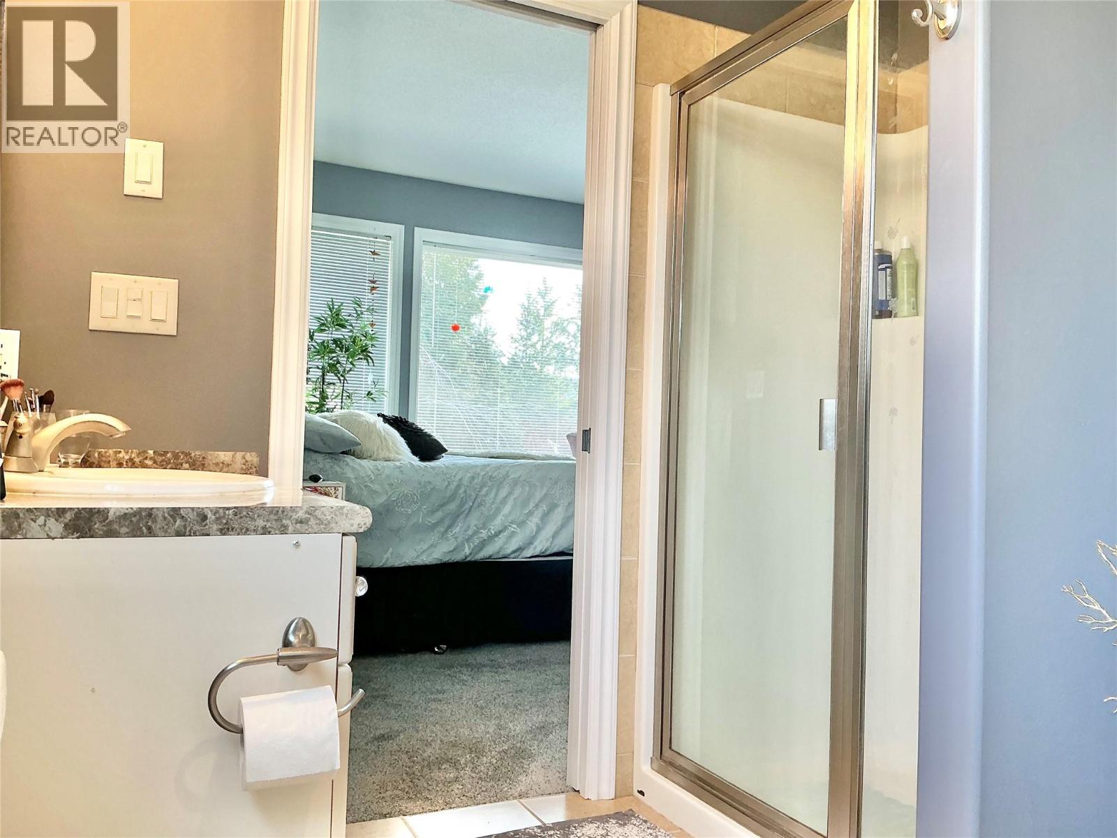  2523 Golf View Crescent, Blind Bay