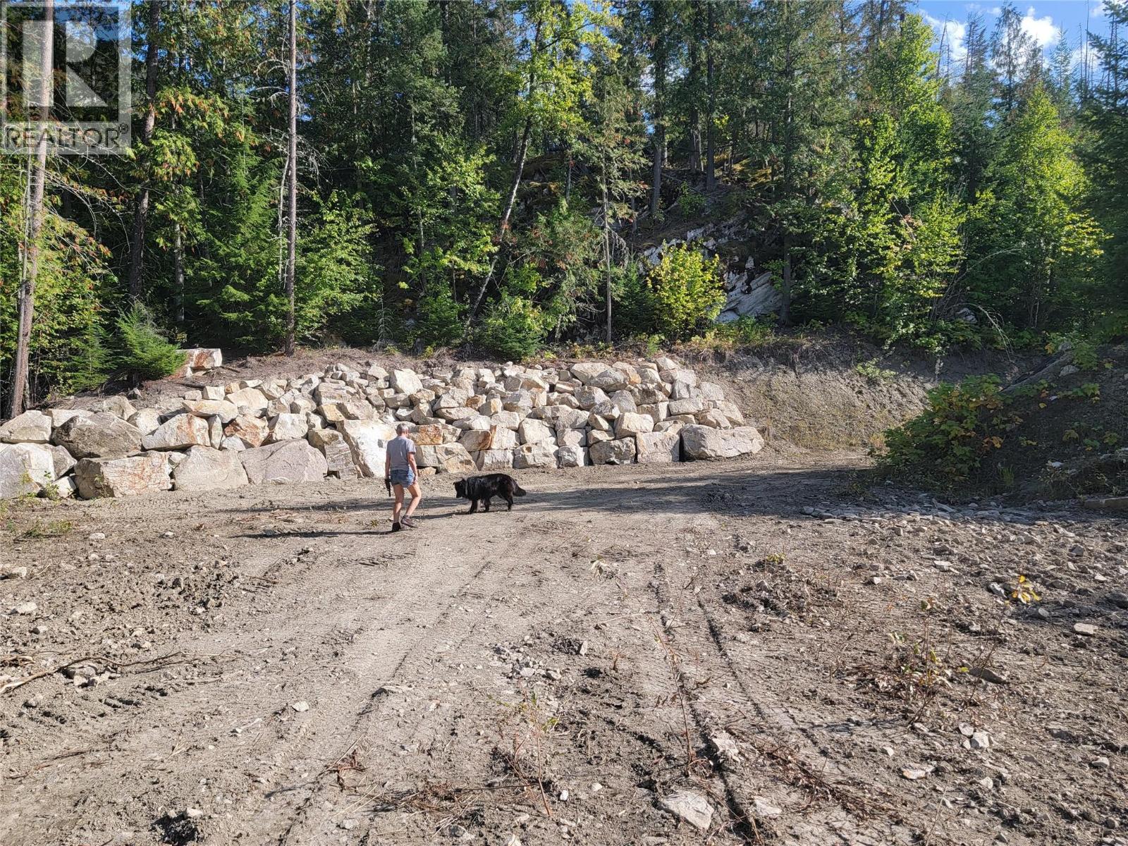  Lumby Mabel Lake Road, Lumby