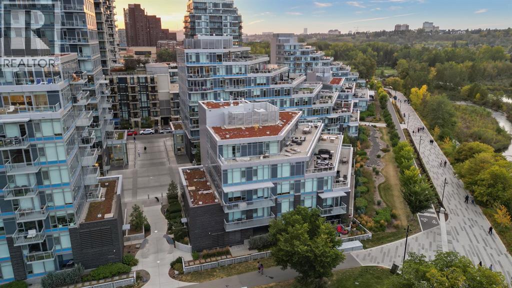 Single Family House for Sale in   Waterfront Court SW Chinatown Calgary 