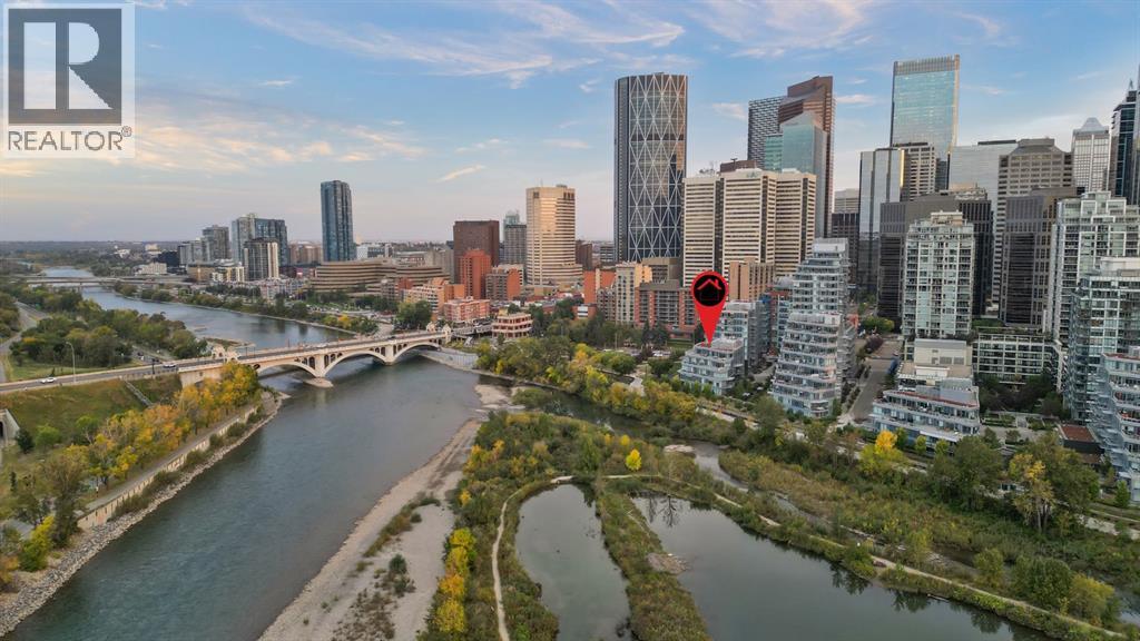 Single Family House for Sale in   Waterfront Court SW Chinatown Calgary 