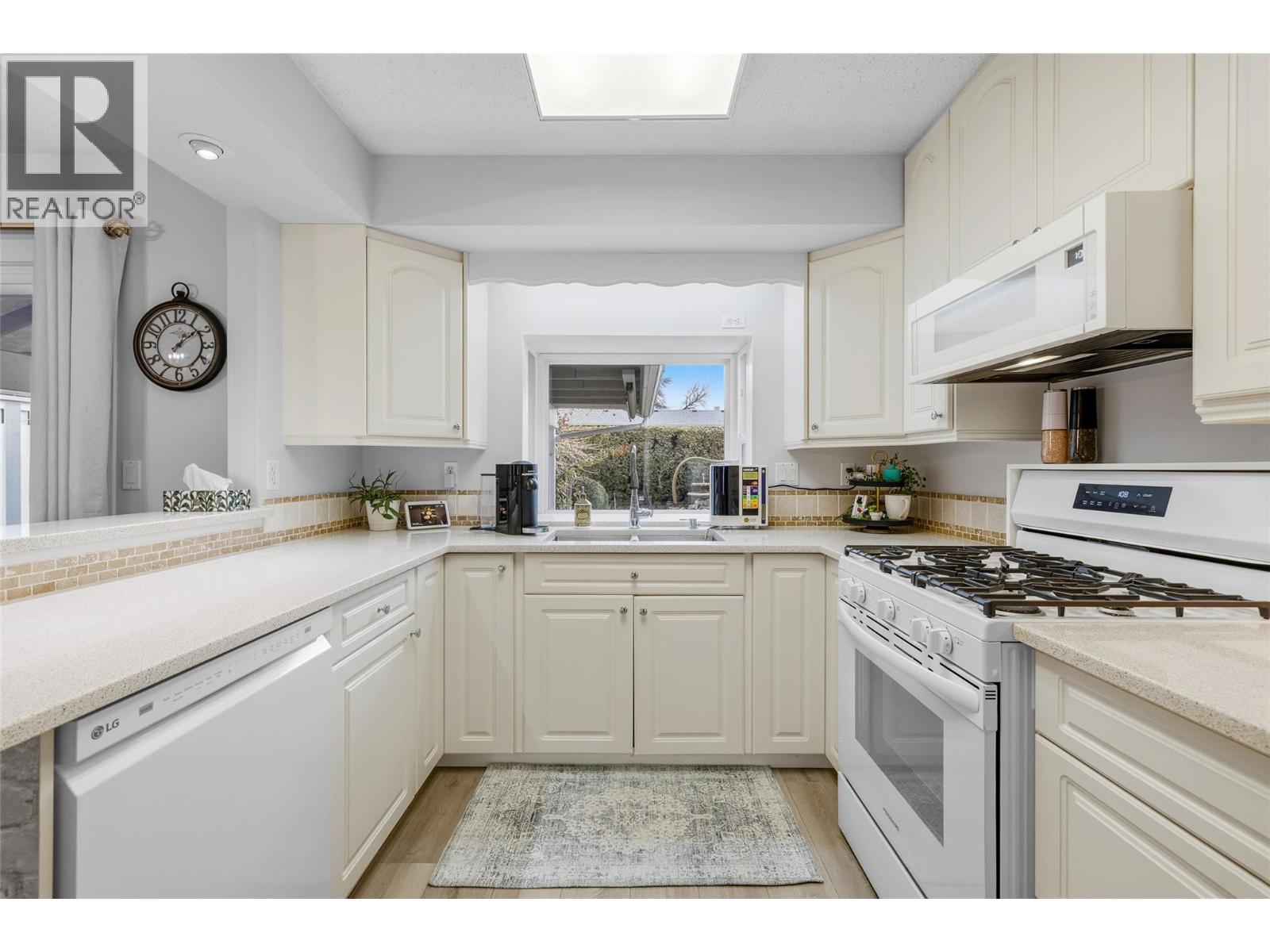  695 Moraine Court, Kelowna