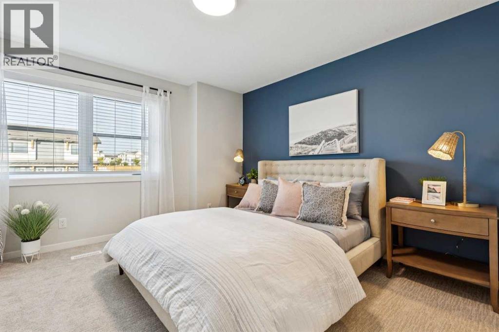 Single Family House for Sale in   Crimson Ridge Place NW Calgary 