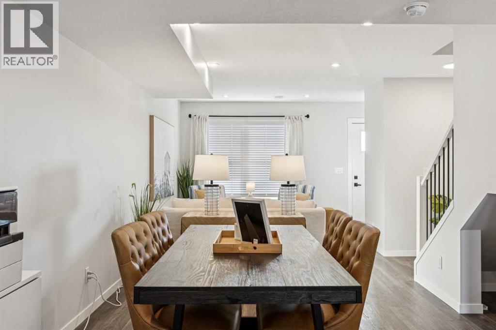 Single Family House for Sale in   Crimson Ridge Place NW Calgary 