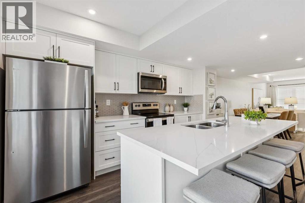 Single Family House for Sale in   Crimson Ridge Place NW Calgary 