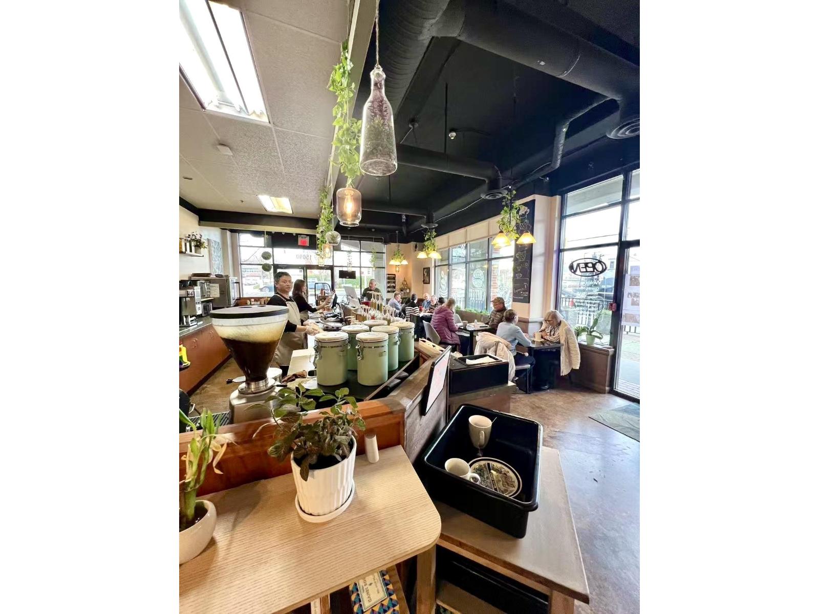 15090 NORTH BLUFF ROAD, White Rock