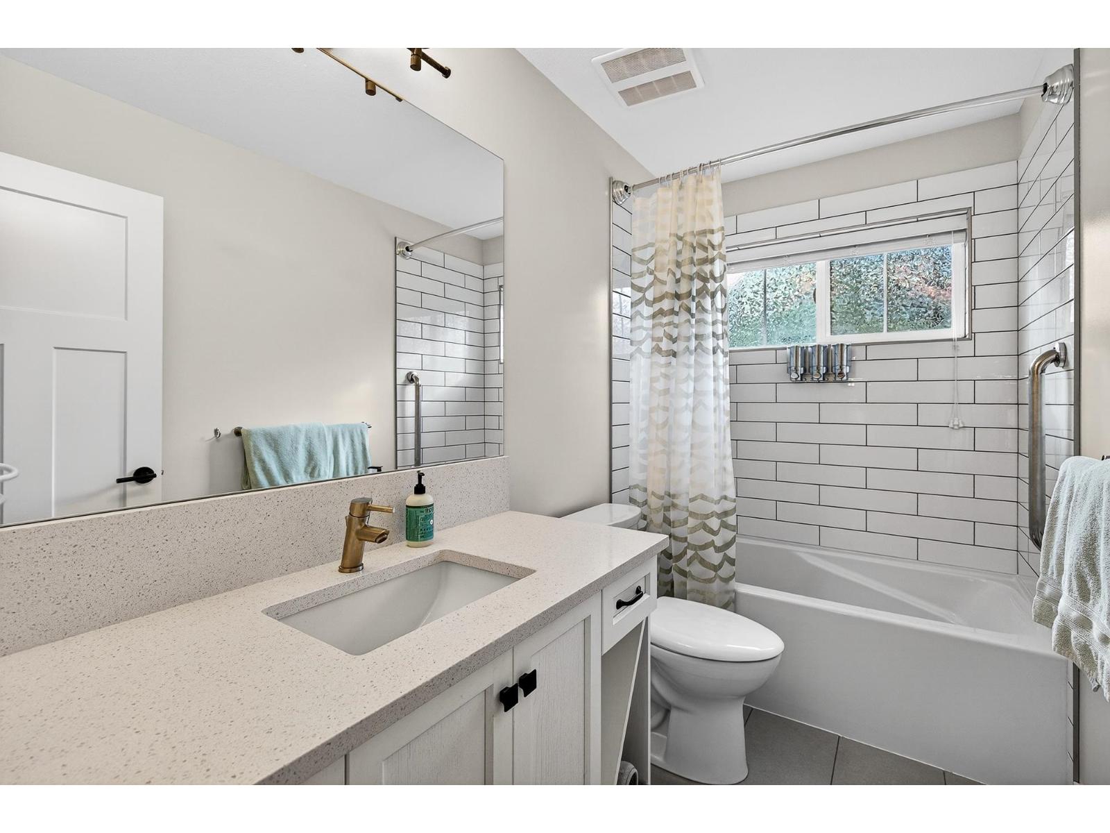 43346 OLD ORCHARD LANE, Cultus Lake South, Lindell Beach