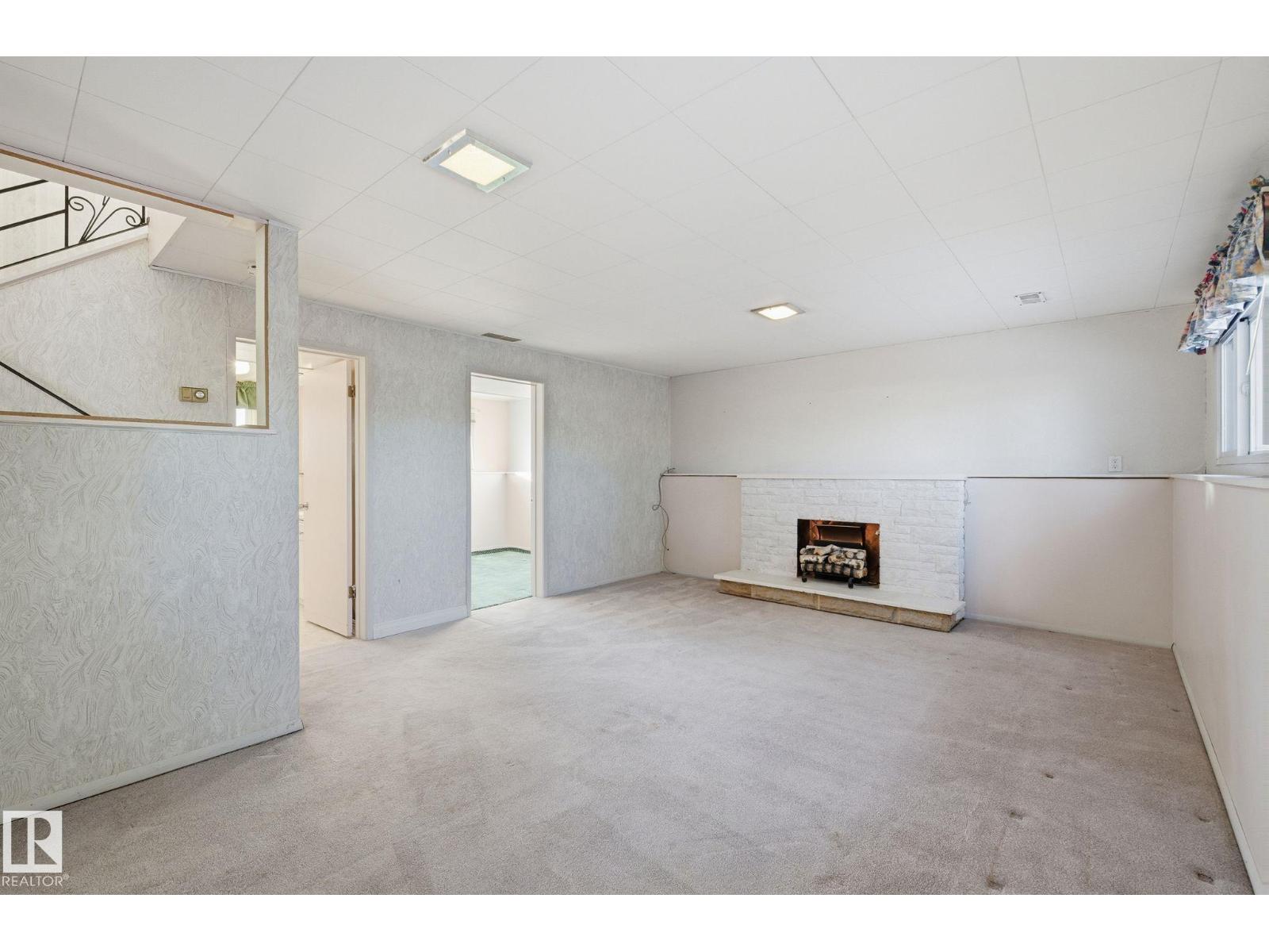 Single Family House for Sale in  A ST NW Edmonton 