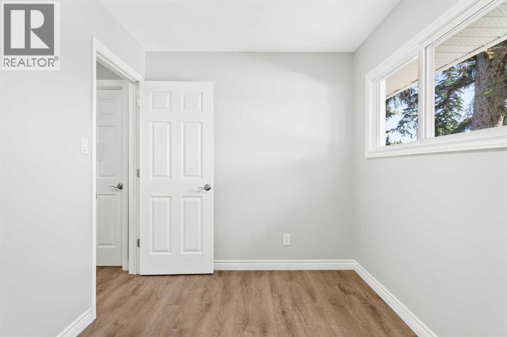 Single Family House Bungalow for Sale in  Haddon Road SW Haysboro Calgary 