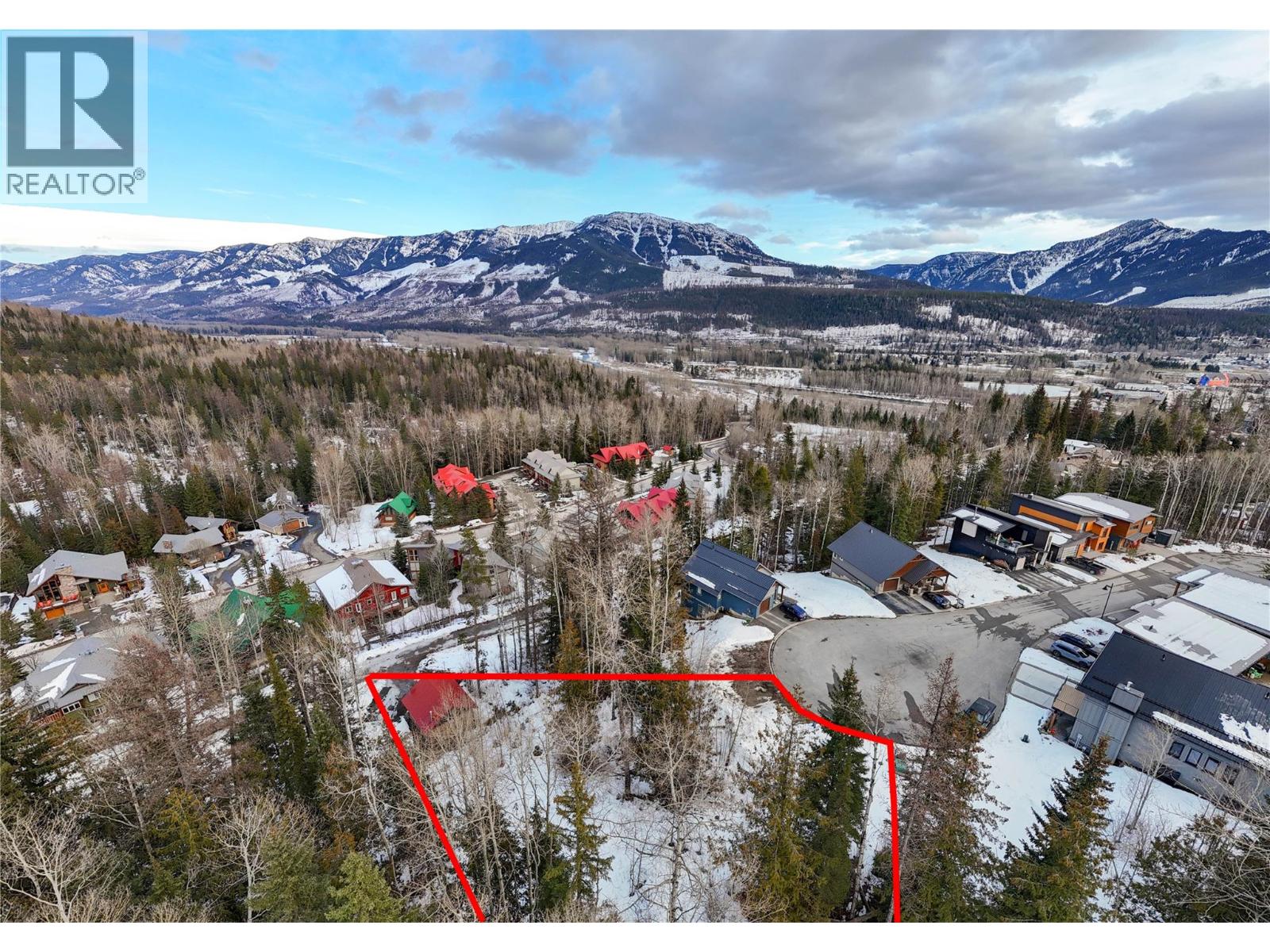 8 ALPINE TRAIL PLACE - 18