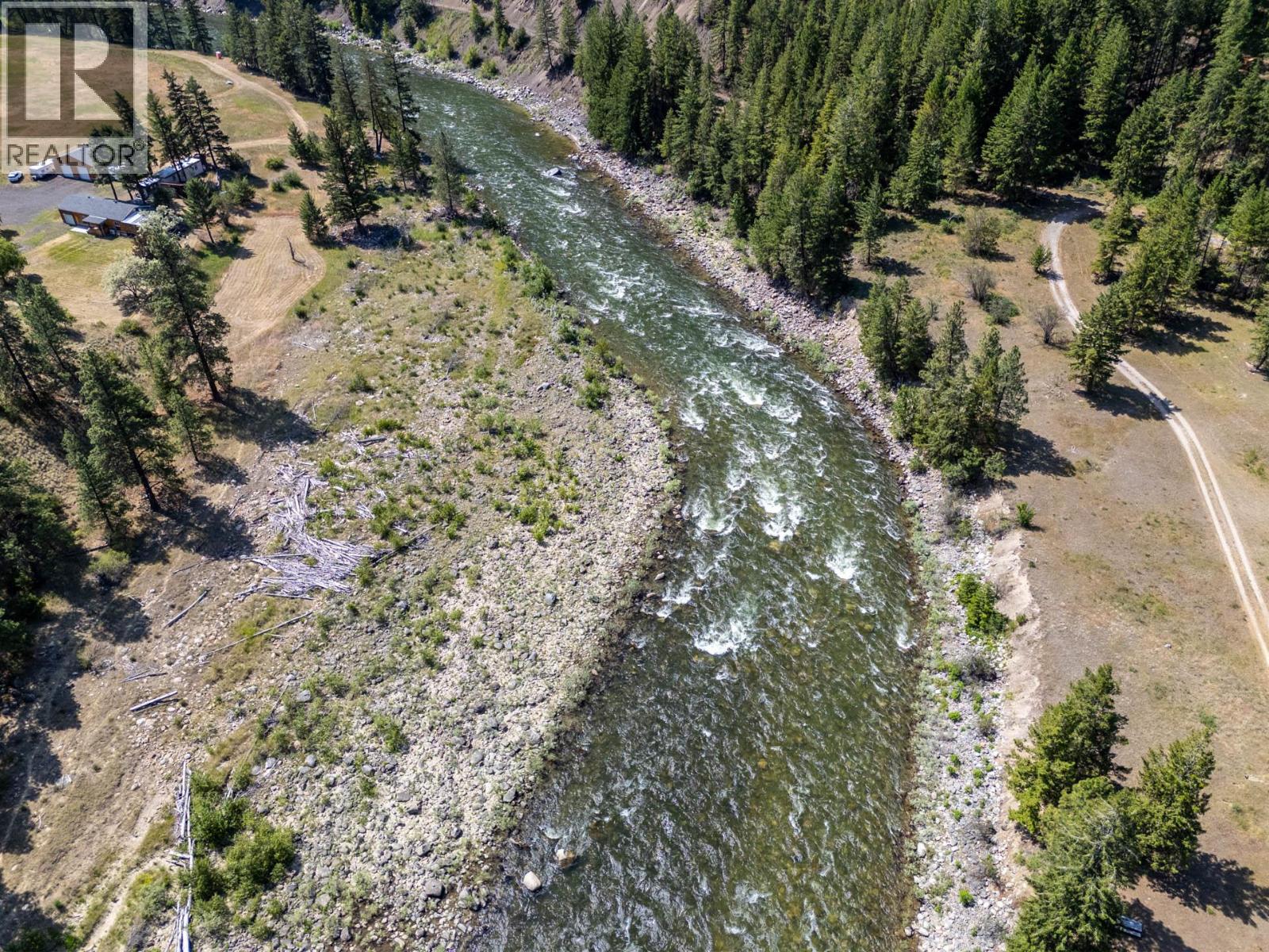 6097 Highway 3, Hedley