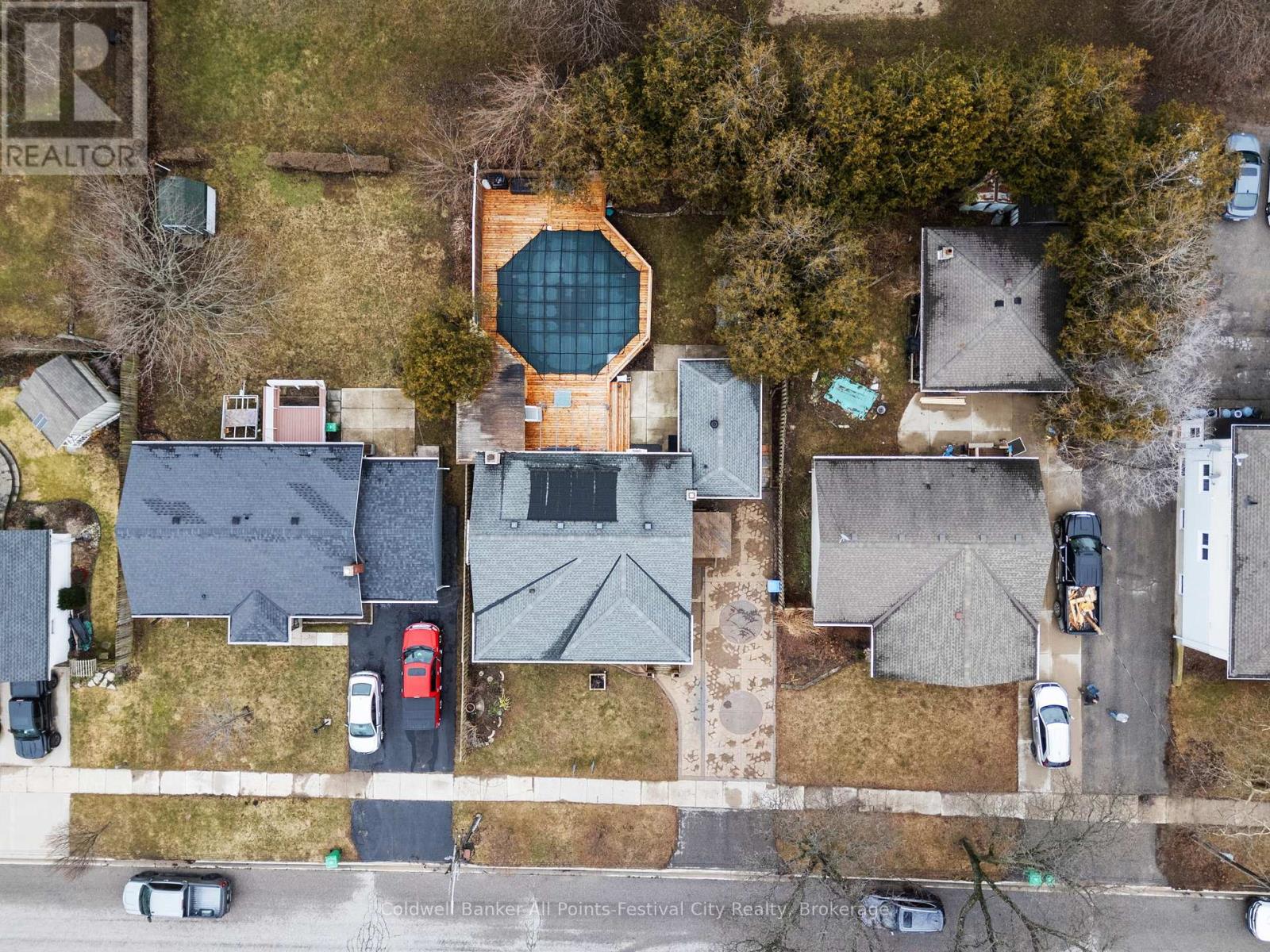 202 BENNETT STREET W, Goderich (Goderich (Town)), Ontario