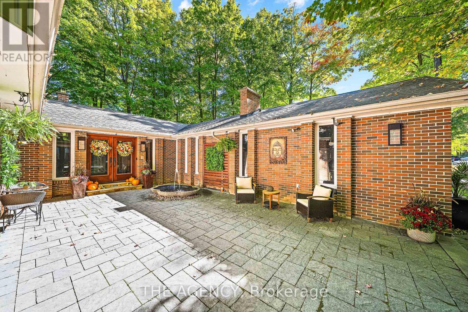 23 CEDARWOOD CRESCENT - Photo 3 of 50, King (Nobleton), Ontario