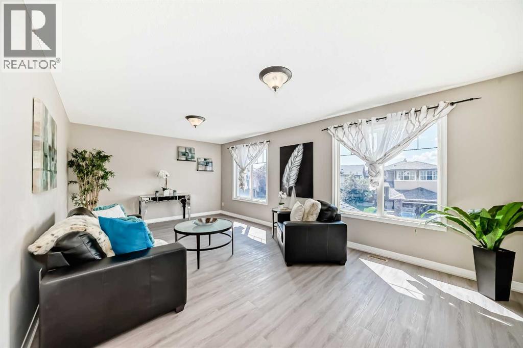 Single Family House for Sale in  Chaparral Valley Grove SE Chaparral Calgary 