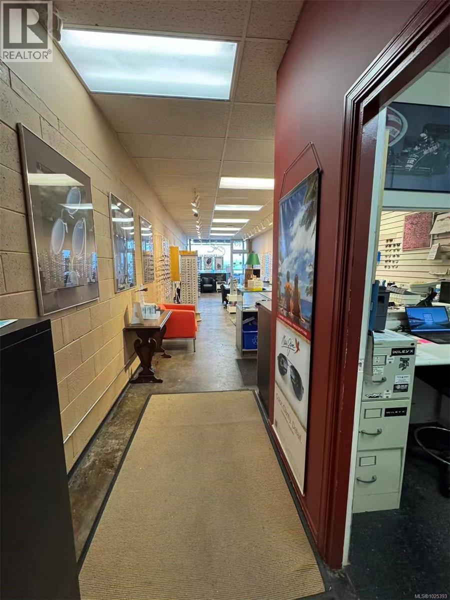 20 1153 Esquimalt Road, Esquimalt