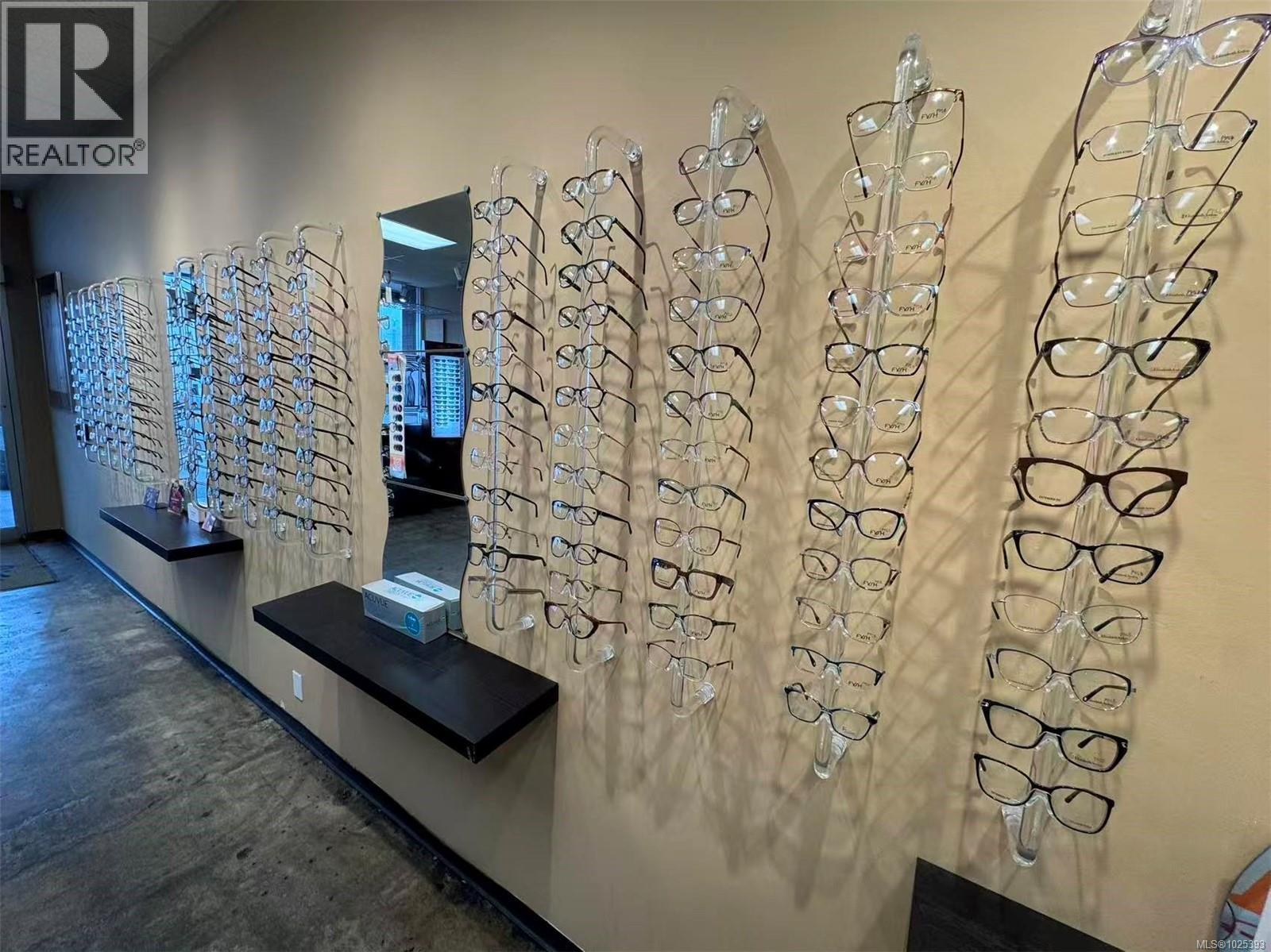 20 1153 Esquimalt Road, Esquimalt