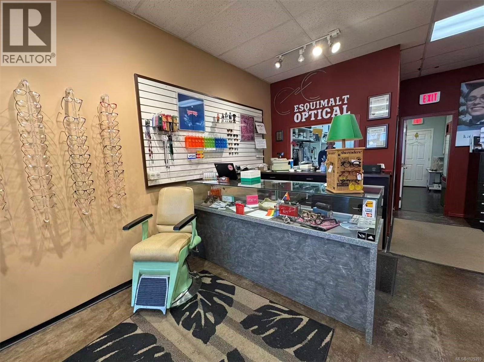 20 1153 Esquimalt Road, Esquimalt