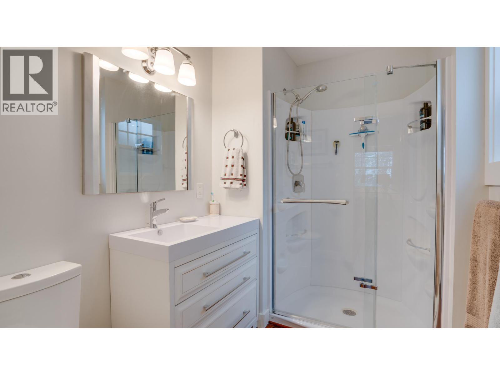 87 3453 Cessna Road, Enderby