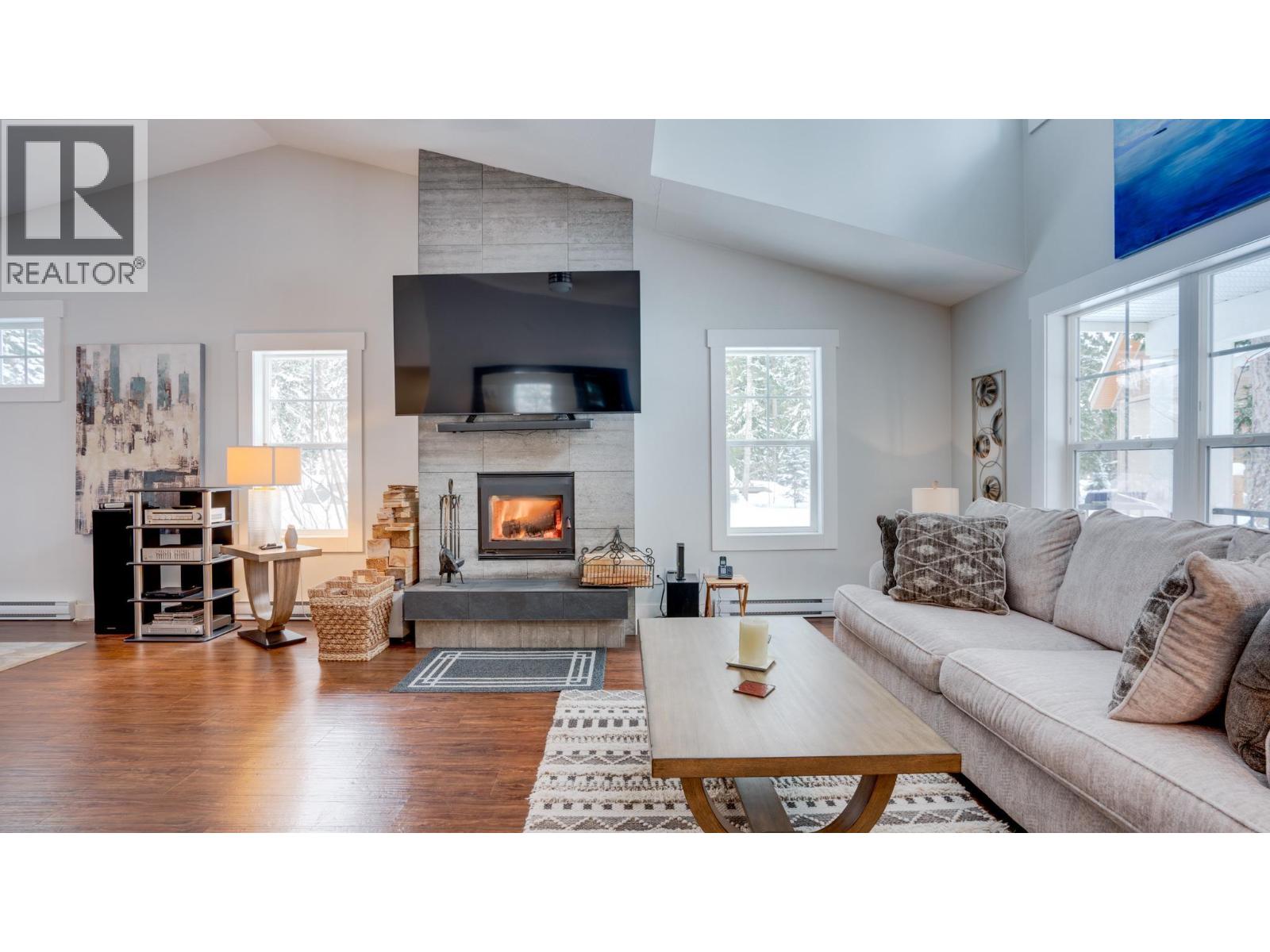 87 3453 Cessna Road, Enderby