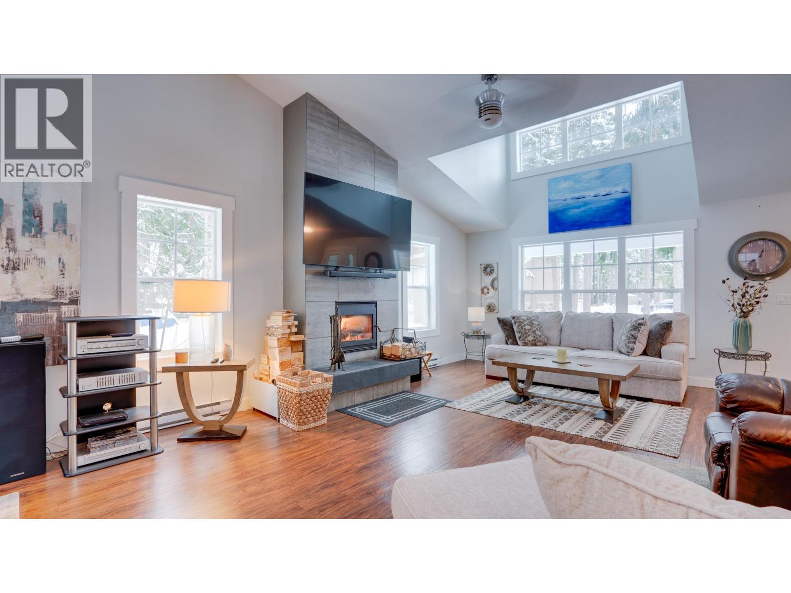 87 3453 Cessna Road, Enderby