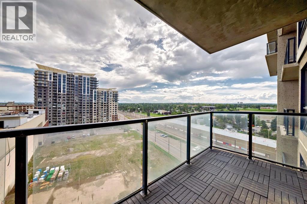 Single Family House for Sale in   Horton Road SW Haysboro Calgary 