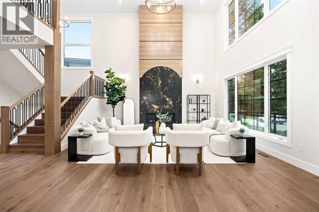 Single Family House for Sale in  Varsity Estates Road NW Varsity Calgary 