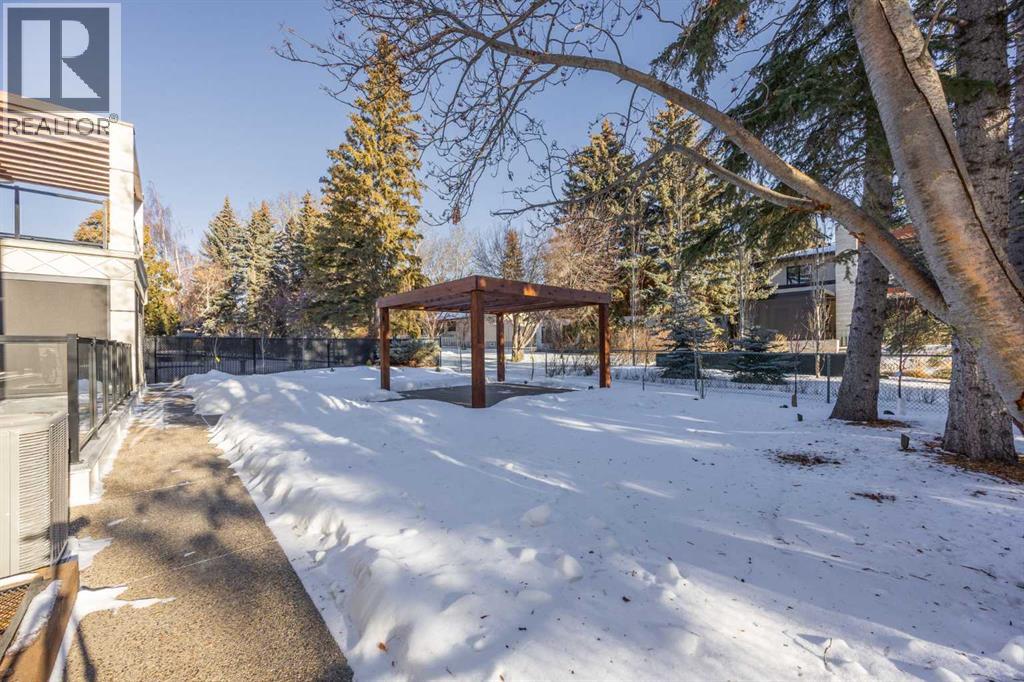 Single Family House for Sale in  Varsity Estates Road NW Varsity Calgary 