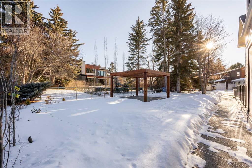 Single Family House for Sale in  Varsity Estates Road NW Varsity Calgary 