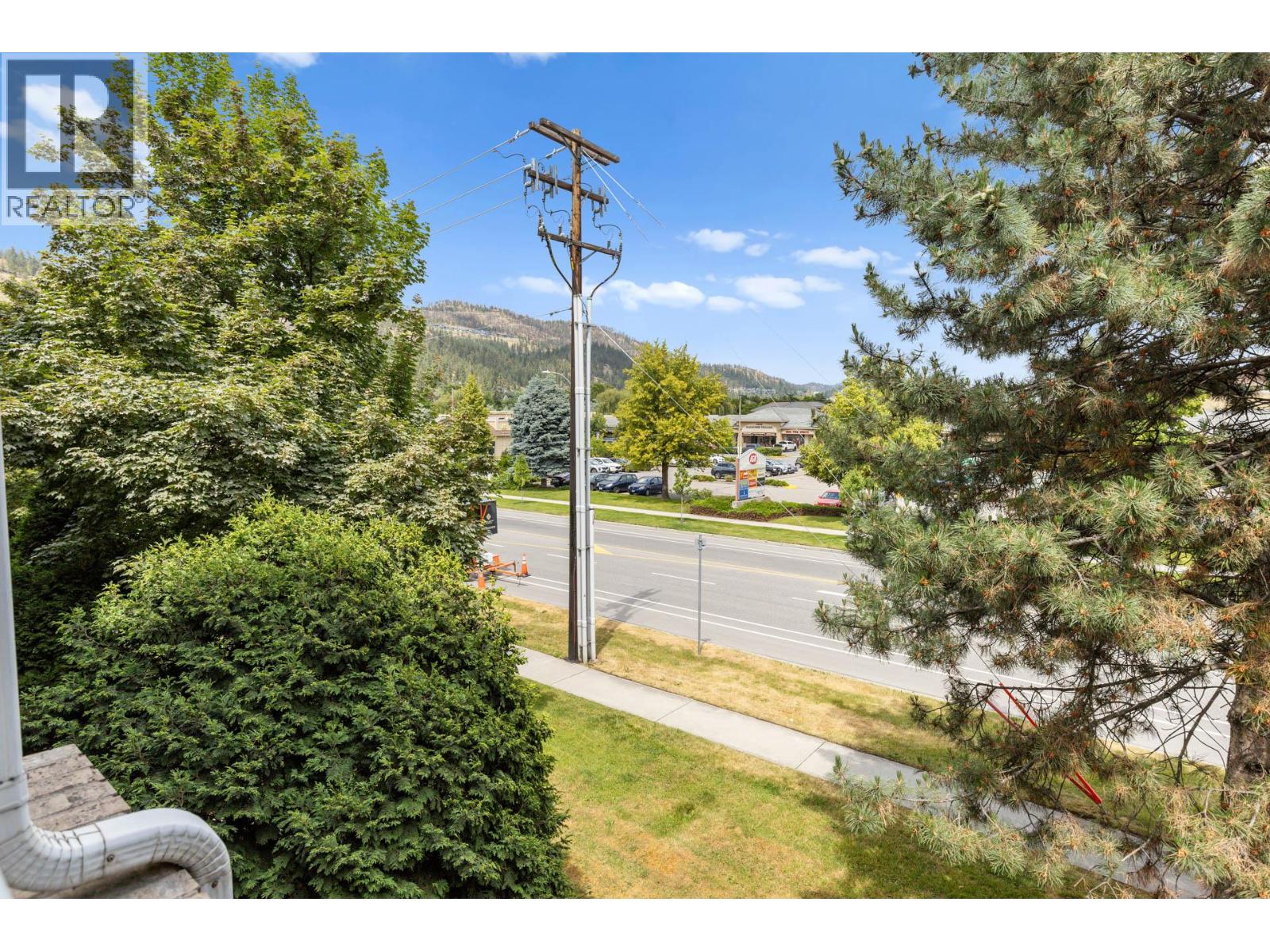 209 400 Sutton Crescent, Kelowna