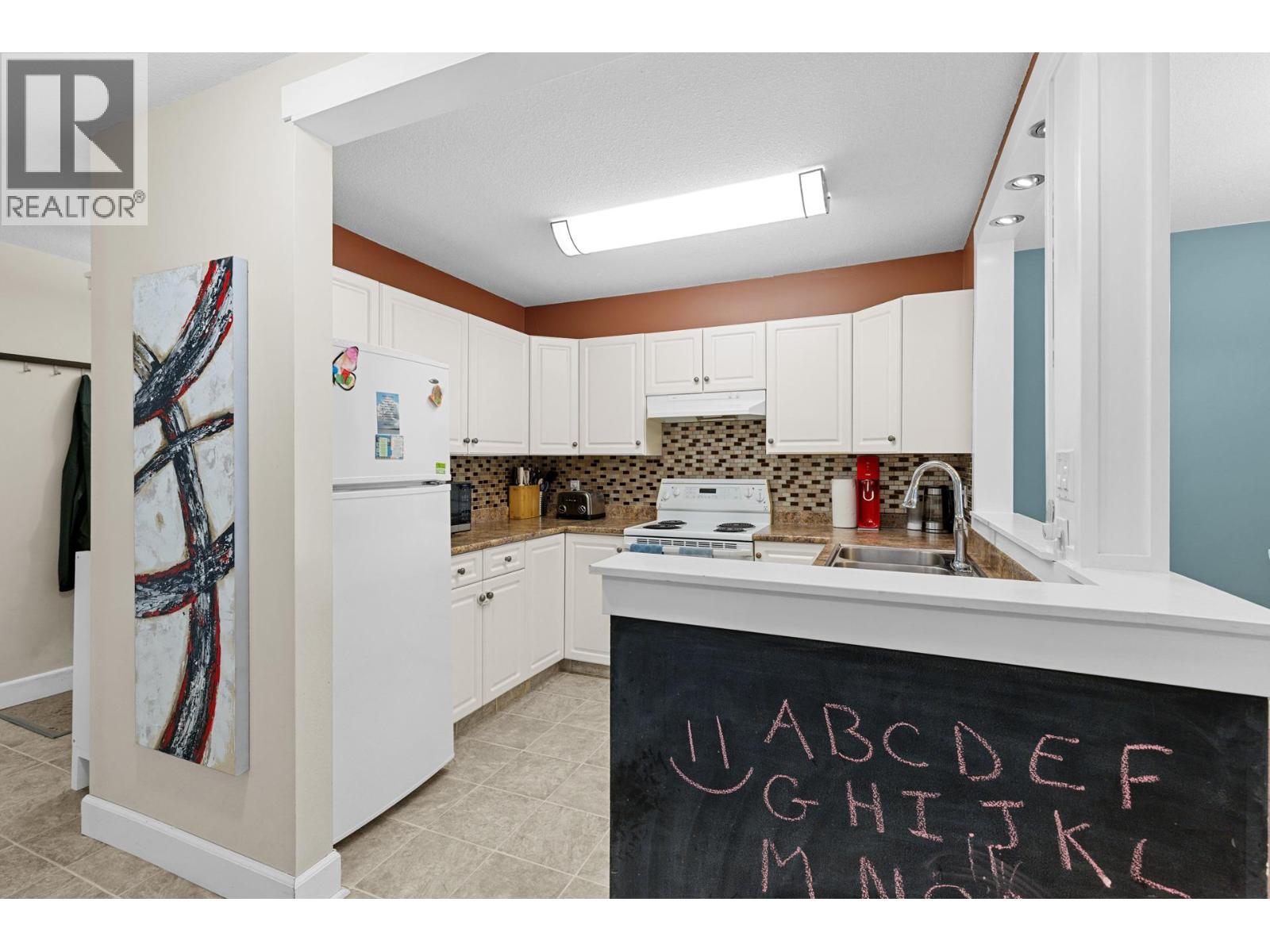 209 400 Sutton Crescent, Kelowna