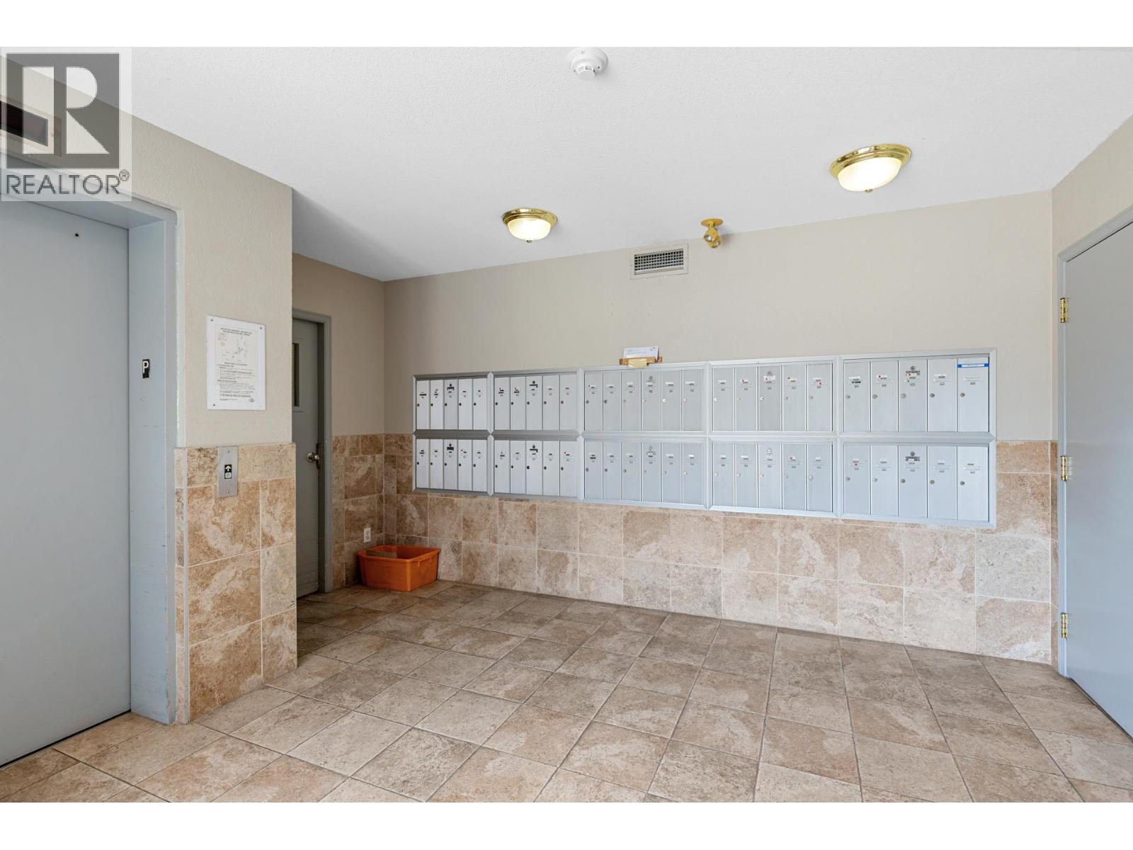 209 400 Sutton Crescent, Kelowna