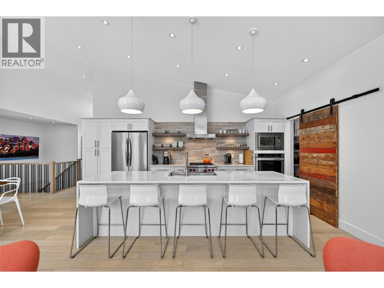 2179 Trappers Way, Panorama