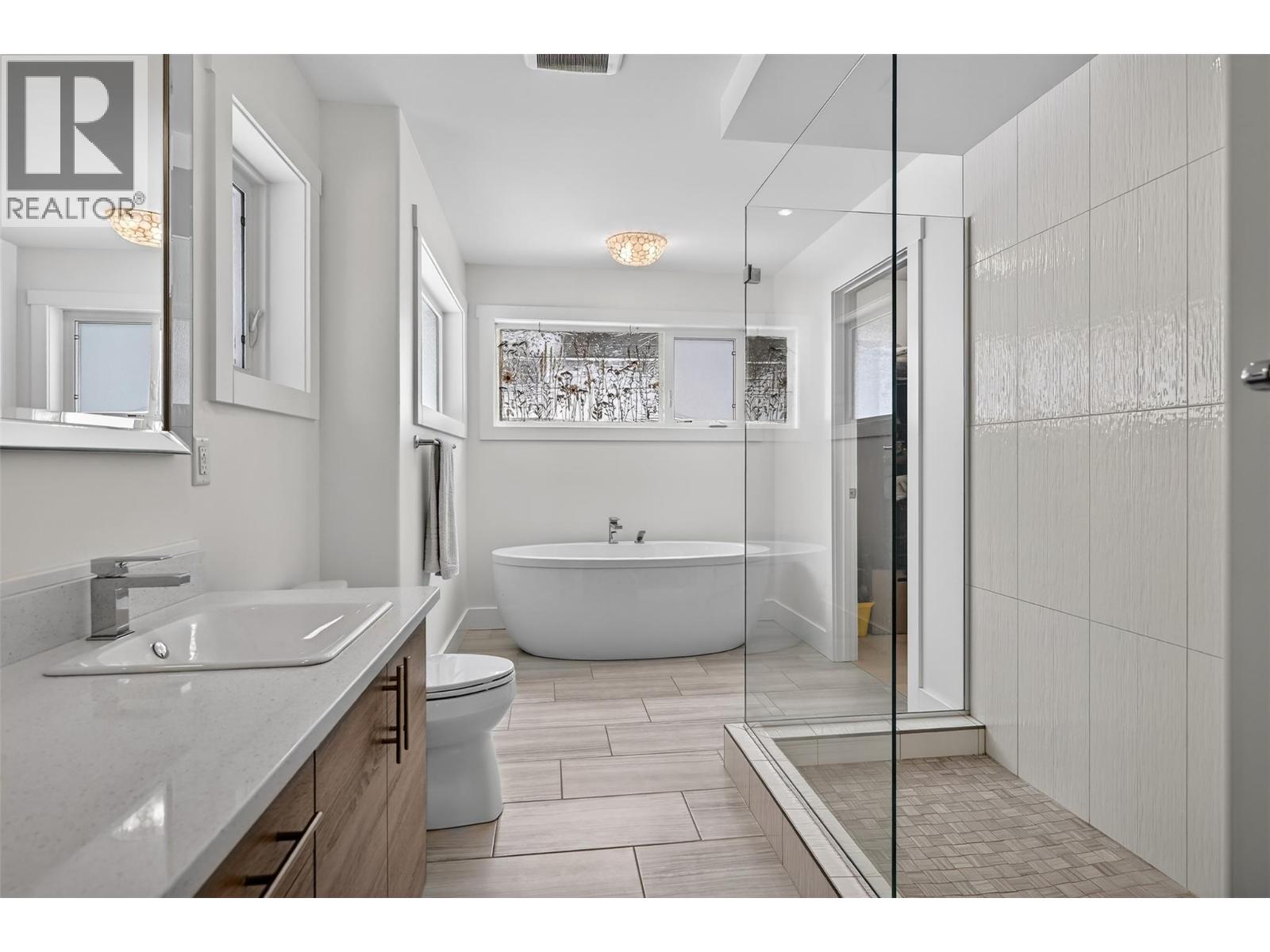 2179 Trappers Way, Panorama