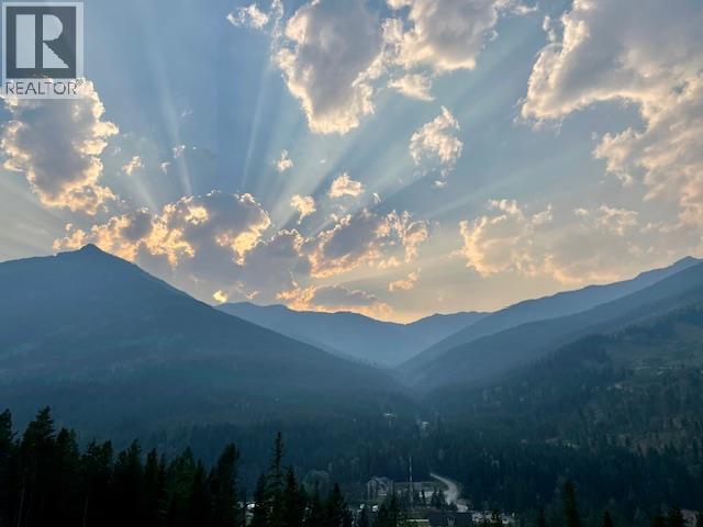 2179 Trappers Way, Panorama