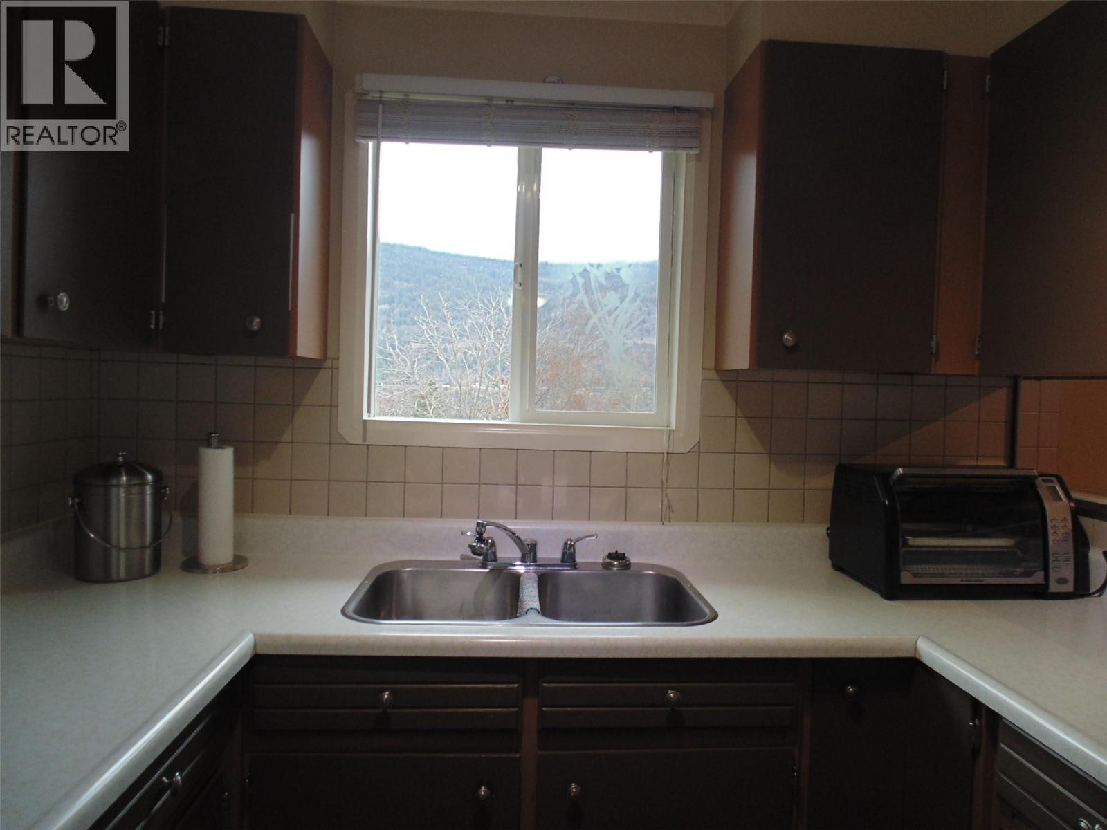 3409 5th Avenue, Castlegar