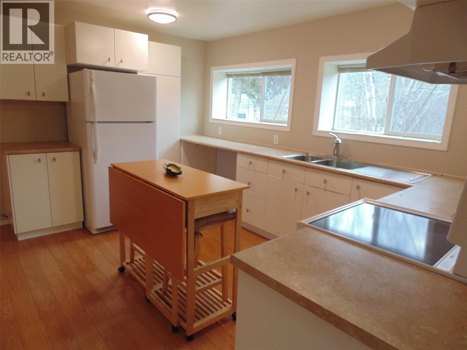 3409 5th Avenue, Castlegar