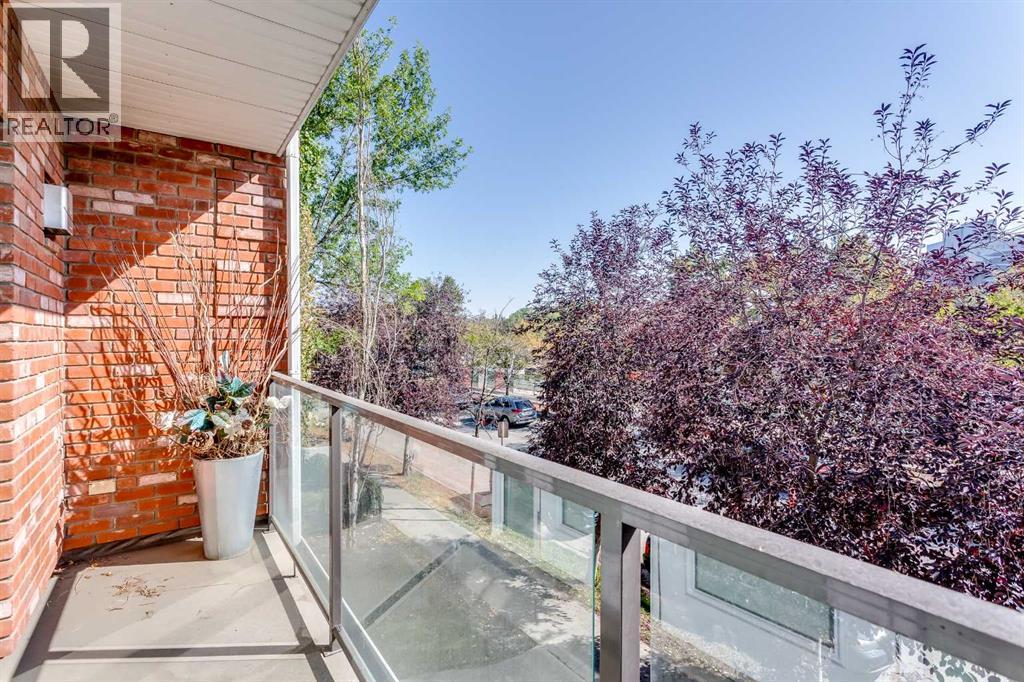 Single Family House for Sale in   Memorial Drive NW Sunnyside Calgary 