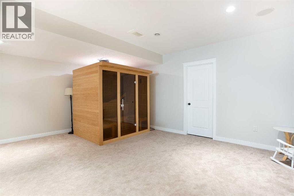 Single Family House for Sale in   Memorial Drive NW Sunnyside Calgary 