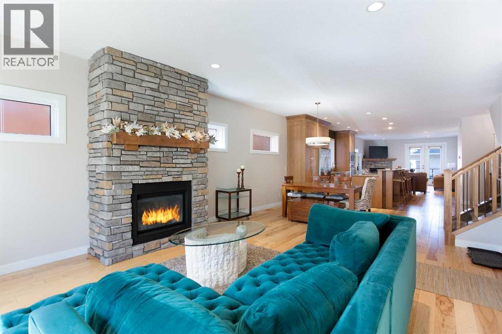 Single Family House for Sale in   Memorial Drive NW Sunnyside Calgary 