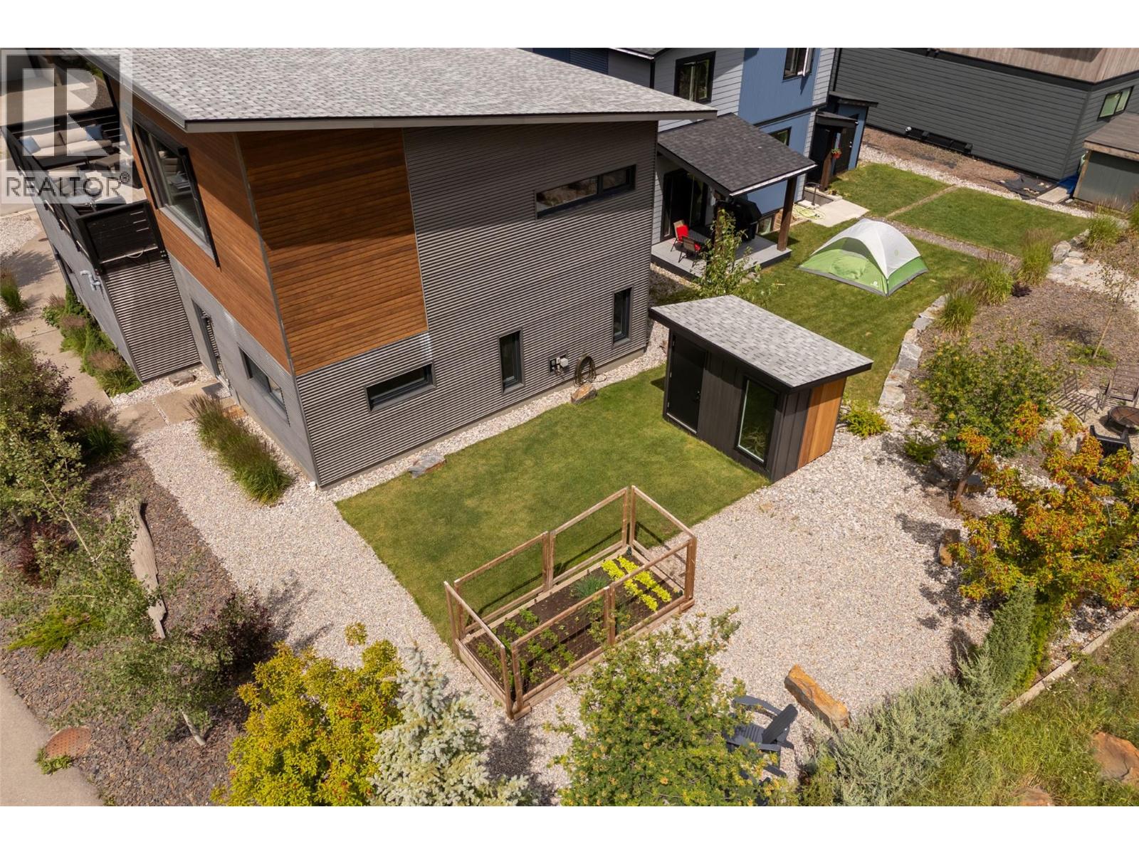 2 Piedmont Drive, Fernie