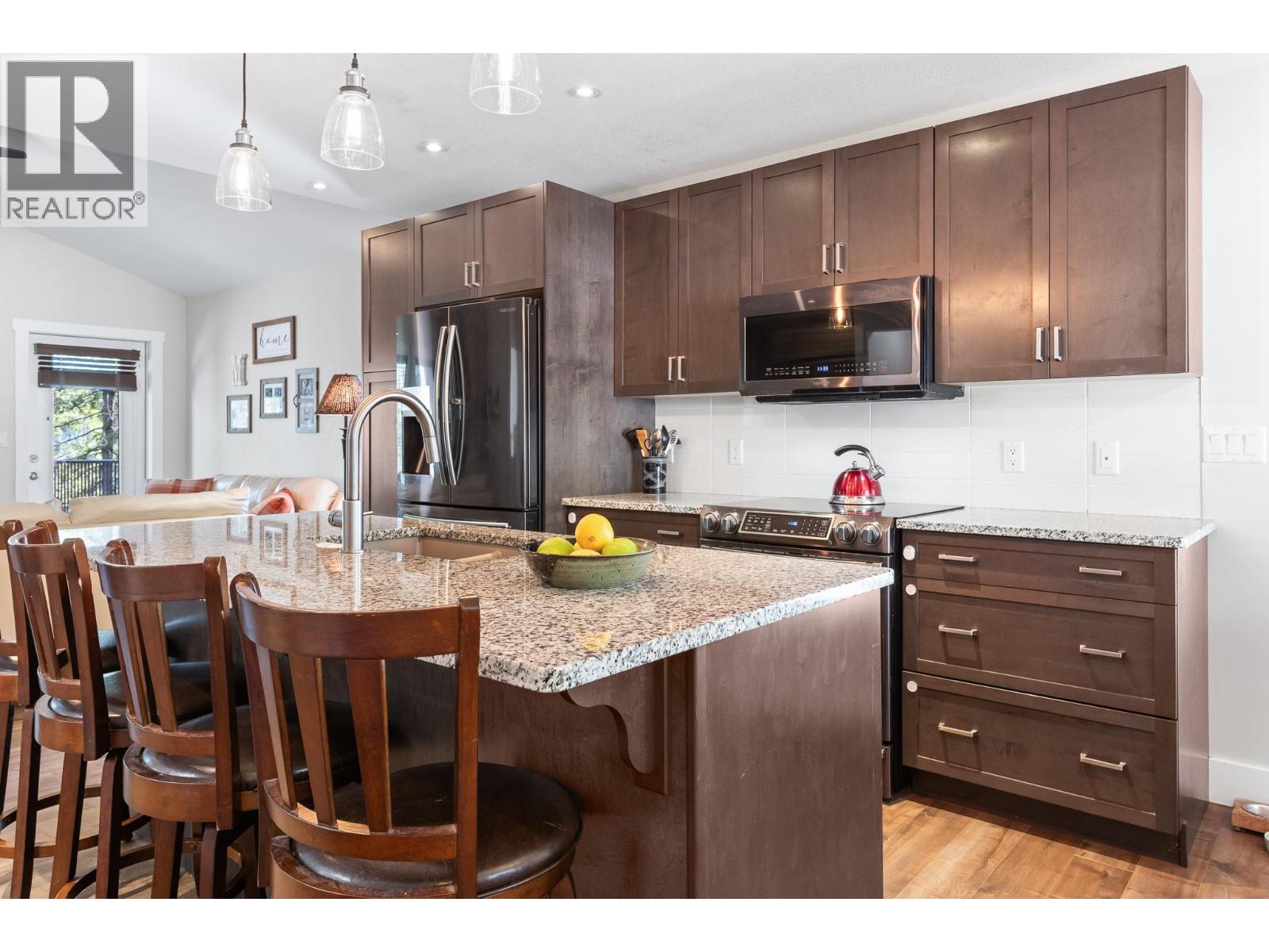 12 Alpine Trail Place, Fernie